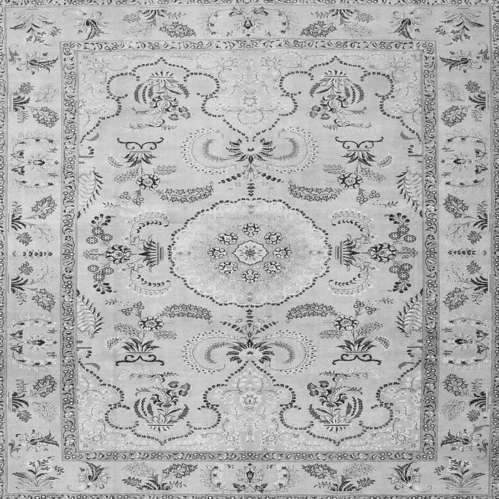 Serging Thickness of Medallion Gray Traditional Rug, tr1224gry