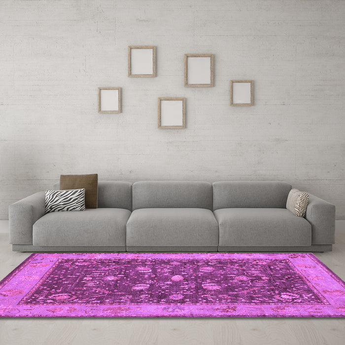 Machine Washable Persian Purple Traditional Area Rugs in a Living Room, wshtr122pur