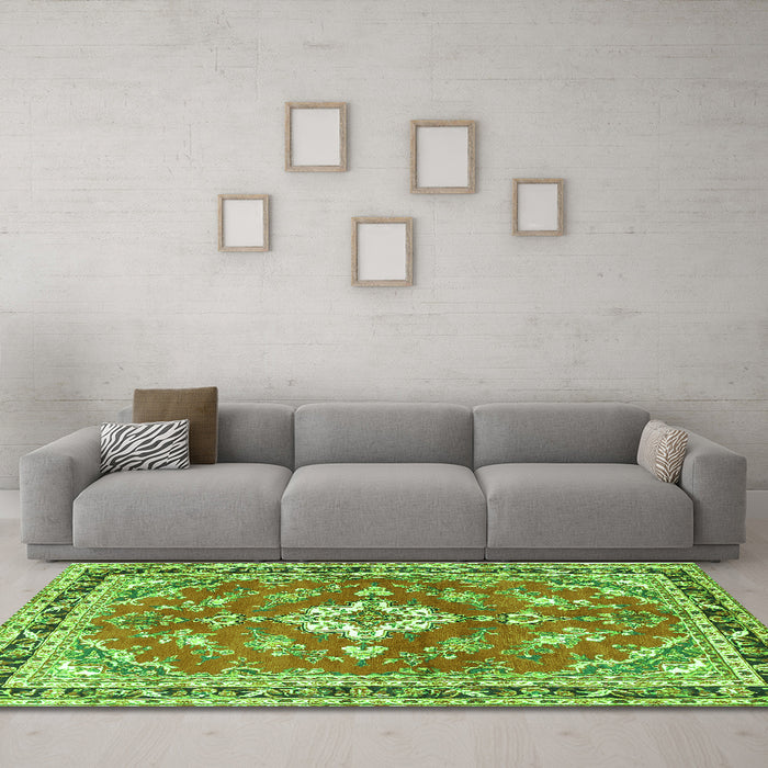 Machine Washable Medallion Green Traditional Area Rugs in a Living Room,, wshtr1231grn