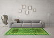 Machine Washable Persian Green Traditional Area Rugs in a Living Room,, wshtr1233grn