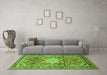 Machine Washable Persian Green Traditional Area Rugs in a Living Room,, wshtr1234grn