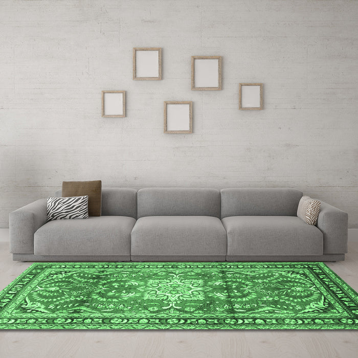 Machine Washable Persian Emerald Green Traditional Area Rugs in a Living Room,, wshtr1234emgrn
