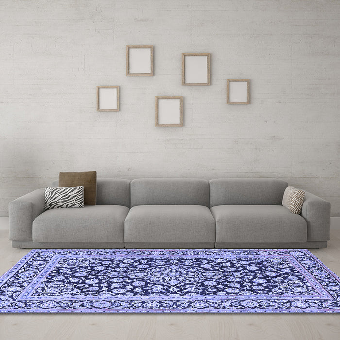 Machine Washable Persian Blue Traditional Rug in a Living Room, wshtr1239blu