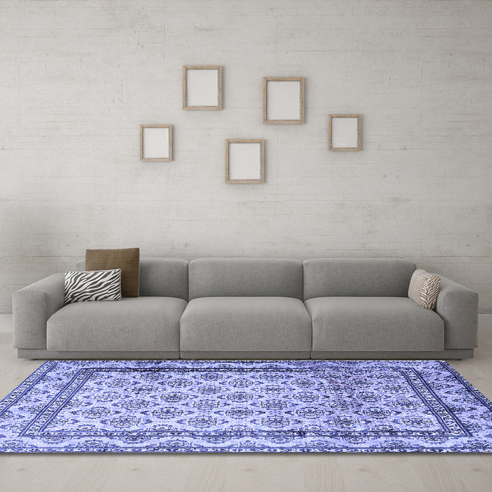 Machine Washable Persian Blue Traditional Rug in a Living Room, wshtr1253blu