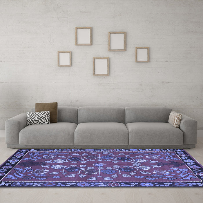 Machine Washable Animal Blue Traditional Rug in a Living Room, wshtr125blu