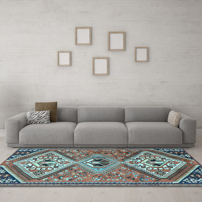 Machine Washable Persian Light Blue Traditional Rug in a Living Room, wshtr1271lblu