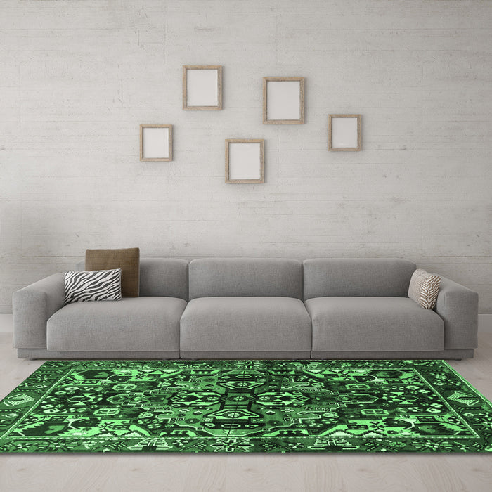 Machine Washable Persian Emerald Green Traditional Area Rugs in a Living Room,, wshtr1272emgrn