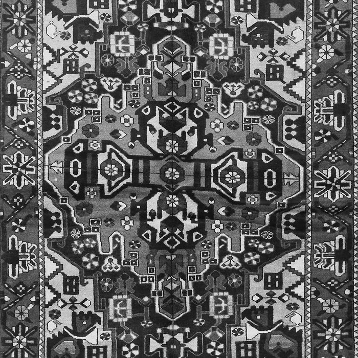 Serging Thickness of Machine Washable Persian Gray Traditional Rug, wshtr1272gry