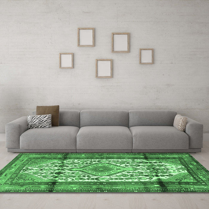 Machine Washable Persian Emerald Green Traditional Area Rugs in a Living Room,, wshtr1277emgrn