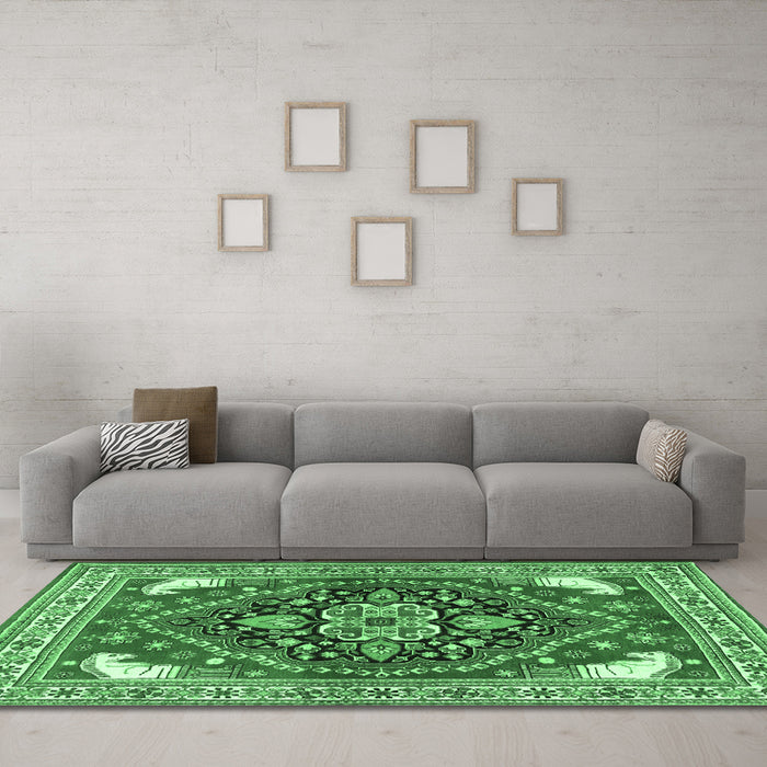 Machine Washable Persian Emerald Green Traditional Area Rugs in a Living Room,, wshtr1279emgrn