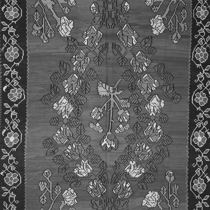 Serging Thickness of Machine Washable Persian Gray Traditional Rug, wshtr127gry