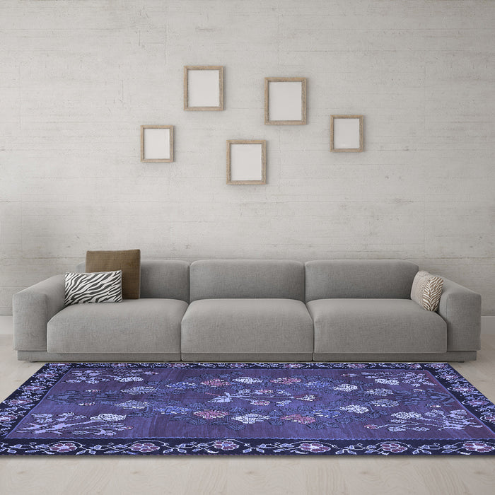 Machine Washable Persian Blue Traditional Rug in a Living Room, wshtr127blu