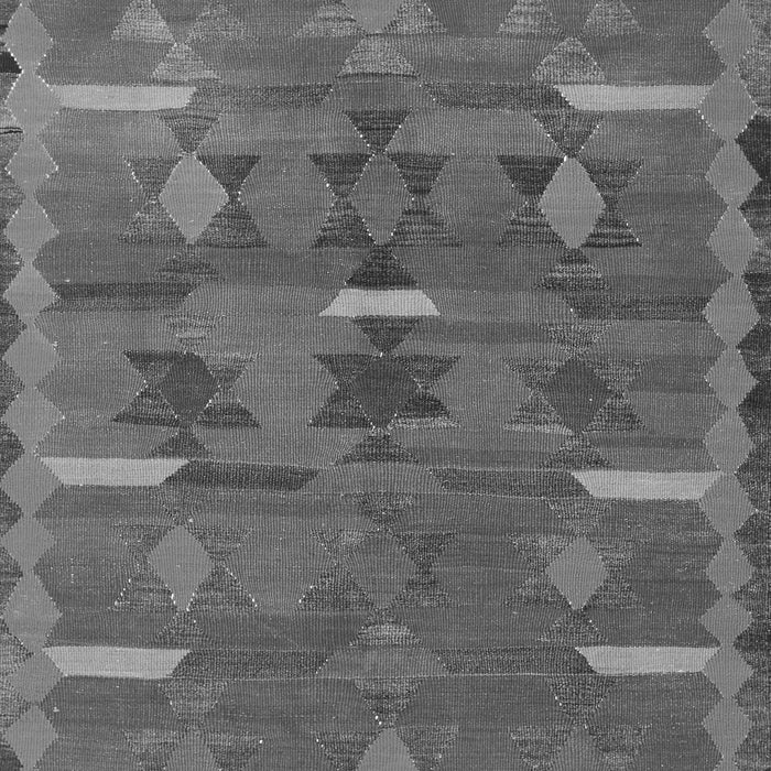 Serging Thickness of Machine Washable Southwestern Gray Country Rug, wshtr1282gry