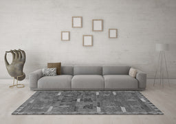 Machine Washable Southwestern Gray Country Rug in a Living Room,, wshtr1282gry