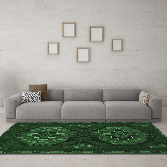 Machine Washable Persian Emerald Green Traditional Area Rugs in a Living Room,, wshtr1294emgrn