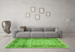 Machine Washable Persian Green Traditional Area Rugs in a Living Room,, wshtr1301grn