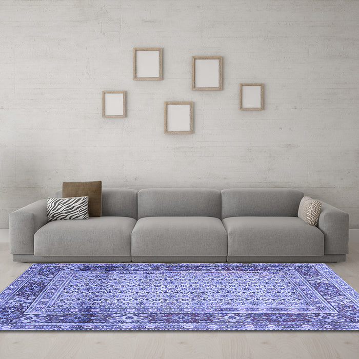 Machine Washable Persian Blue Traditional Rug in a Living Room, wshtr1301blu