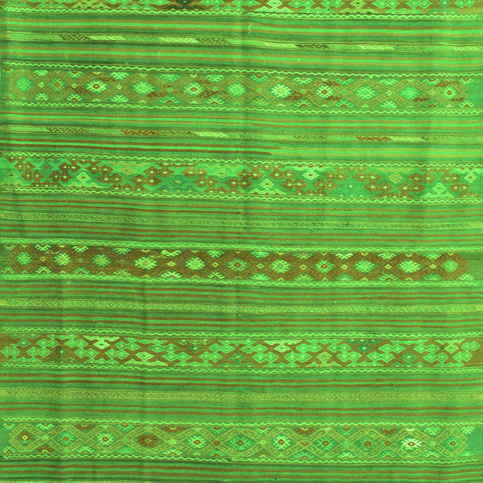 Serging Thickness of Machine Washable Persian Green Traditional Area Rugs, wshtr1302grn