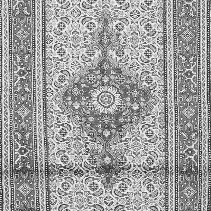 Serging Thickness of Machine Washable Medallion Gray Traditional Rug, wshtr1304gry