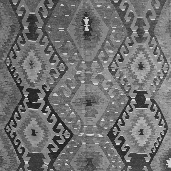 Serging Thickness of Machine Washable Southwestern Gray Country Rug, wshtr1305gry