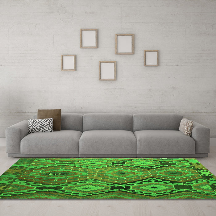 Machine Washable Southwestern Green Country Area Rugs in a Living Room,, wshtr1305grn