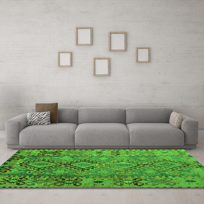 Machine Washable Southwestern Green Country Area Rugs in a Living Room,, wshtr1306grn