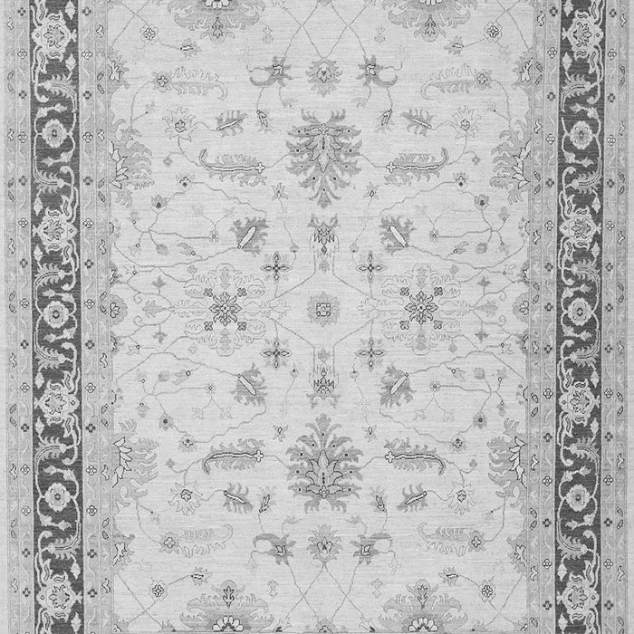Serging Thickness of Machine Washable Oriental Gray Traditional Rug, wshtr1316gry
