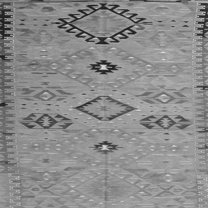 Round Machine Washable Persian Gray Traditional Rug, wshtr1318gry