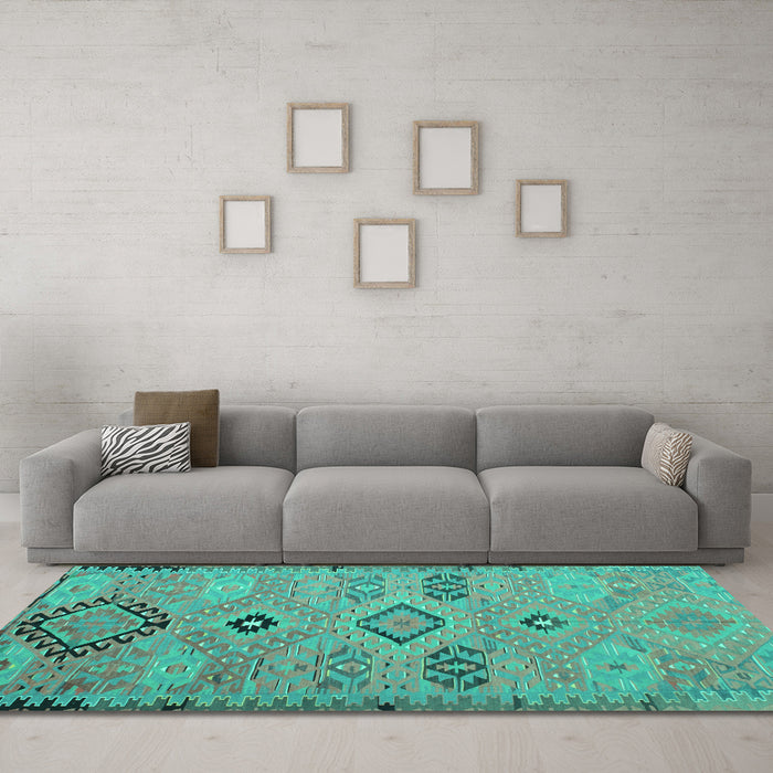Machine Washable Persian Turquoise Traditional Area Rugs in a Living Room,, wshtr1318turq
