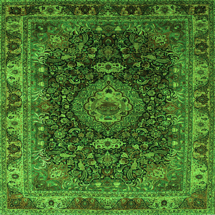 Serging Thickness of Medallion Green Traditional Rug, tr131grn