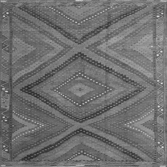 Serging Thickness of Southwestern Gray Country Rug, tr1323gry