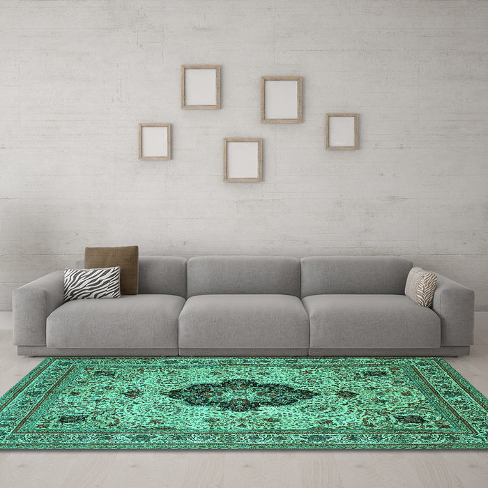 Machine Washable Medallion Turquoise Traditional Area Rugs in a Living Room,, wshtr132turq