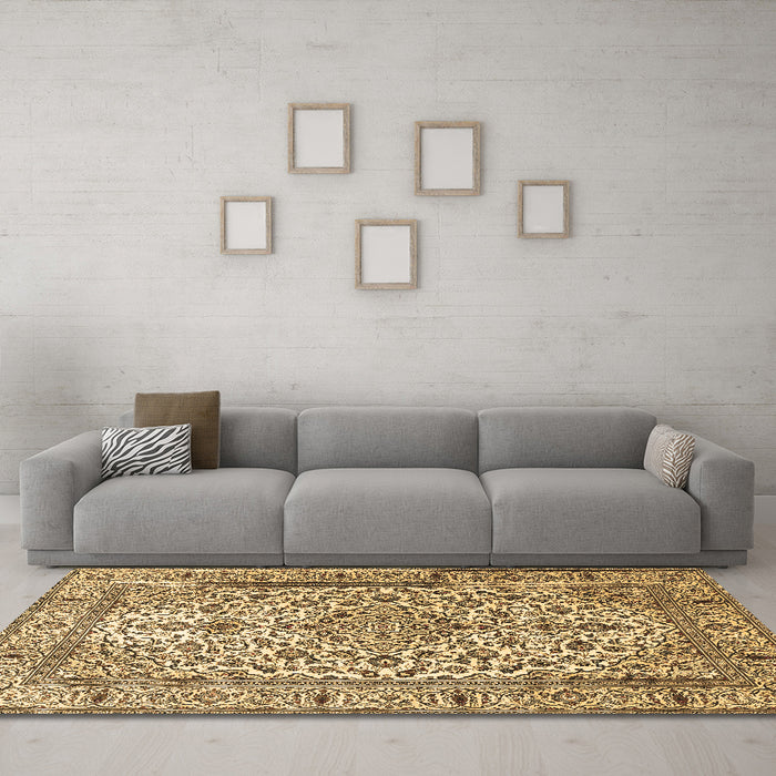 Machine Washable Persian Brown Traditional Rug in a Living Room,, wshtr1332brn