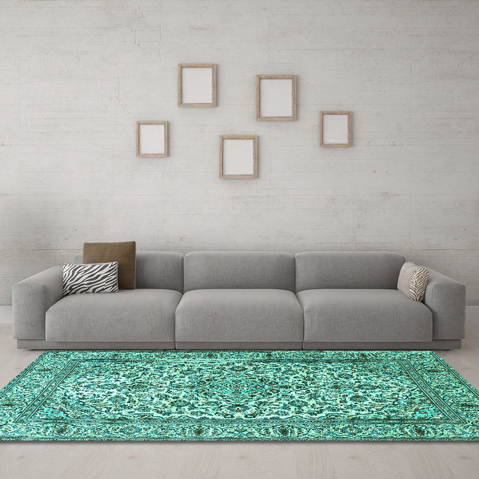 Machine Washable Persian Turquoise Traditional Area Rugs in a Living Room,, wshtr1332turq
