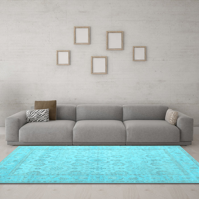 Machine Washable Oriental Light Blue Traditional Rug in a Living Room, wshtr1335lblu