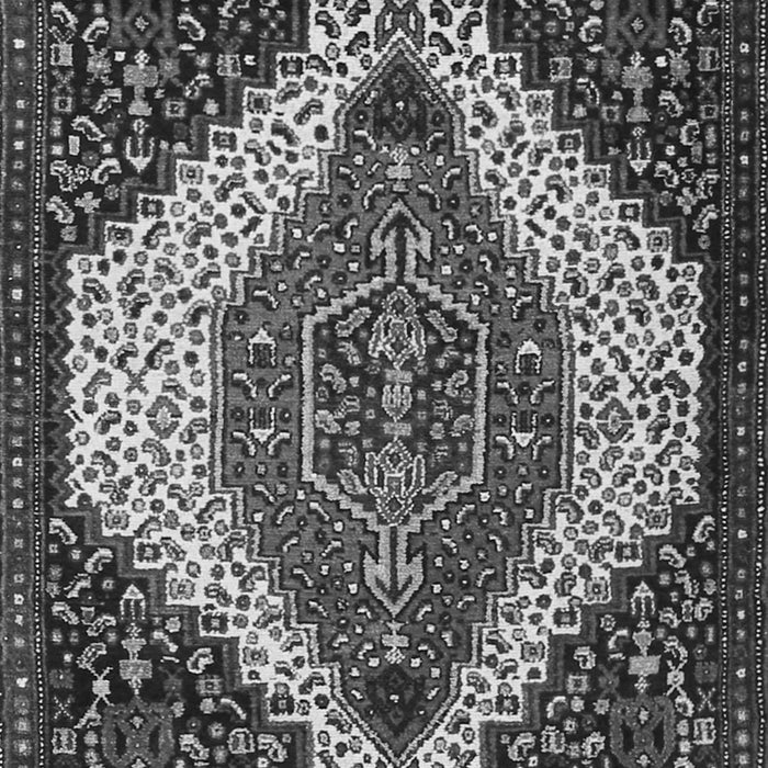 Serging Thickness of Machine Washable Persian Gray Traditional Rug, wshtr1336gry