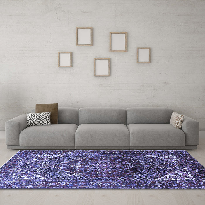 Machine Washable Persian Blue Traditional Rug in a Living Room, wshtr1339blu
