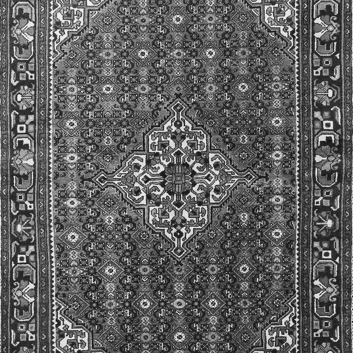 Serging Thickness of Machine Washable Persian Gray Traditional Rug, wshtr1342gry