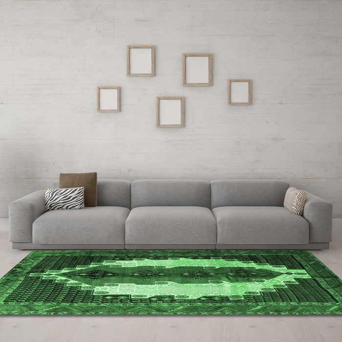 Machine Washable Persian Emerald Green Traditional Area Rugs in a Living Room,, wshtr1347emgrn