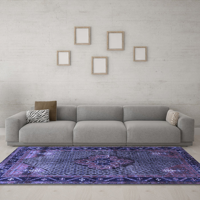 Machine Washable Persian Blue Traditional Rug in a Living Room, wshtr1348blu