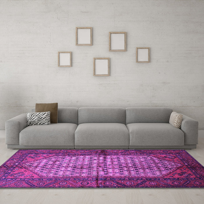 Machine Washable Persian Purple Traditional Area Rugs in a Living Room, wshtr134pur