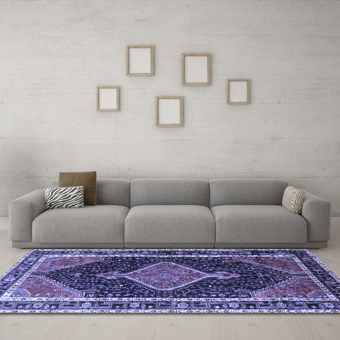 Machine Washable Persian Blue Traditional Rug in a Living Room, wshtr1358blu