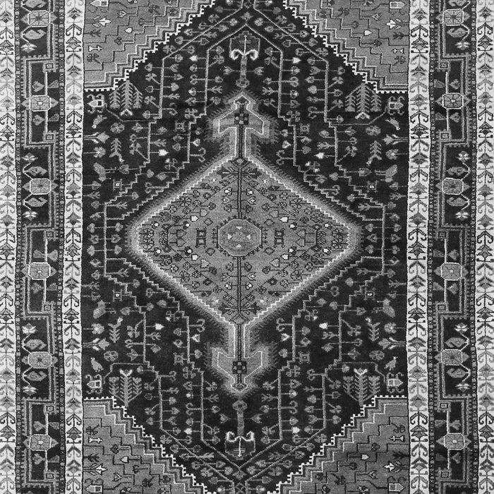 Serging Thickness of Machine Washable Persian Gray Traditional Rug, wshtr1358gry