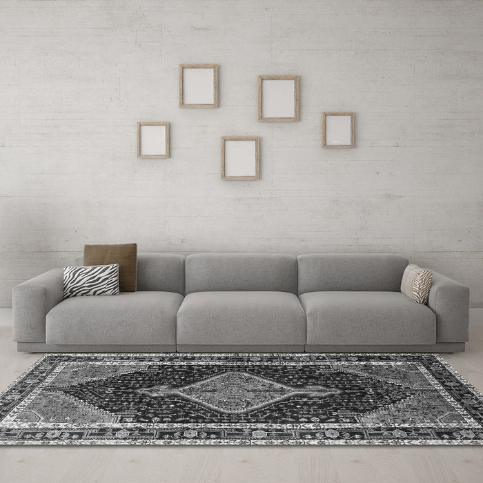 Machine Washable Persian Gray Traditional Rug in a Living Room,, wshtr1358gry