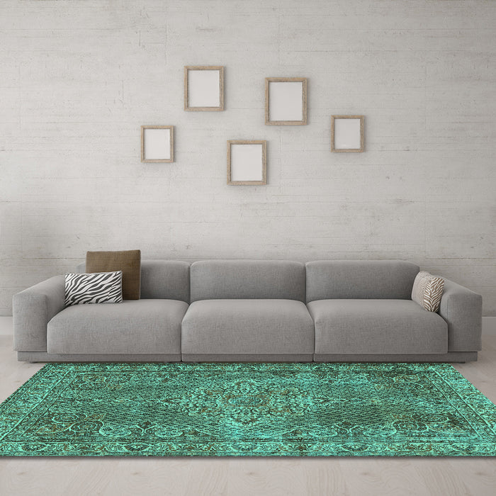 Machine Washable Persian Turquoise Traditional Area Rugs in a Living Room,, wshtr1366turq