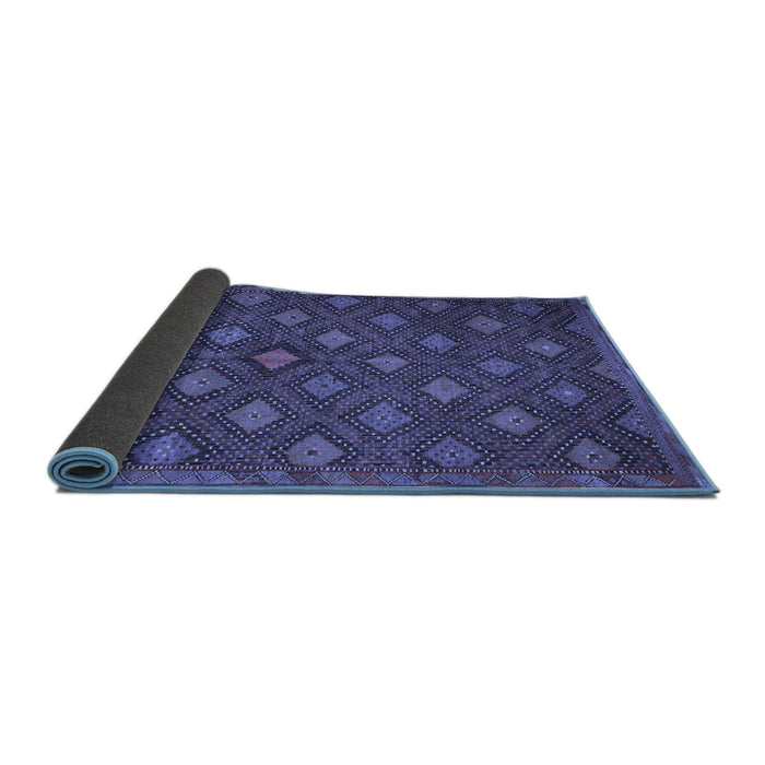 Sideview of Persian Blue Traditional Rug, tr1368blu