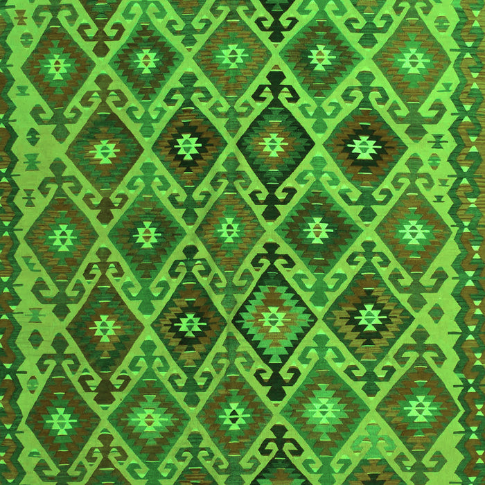 Serging Thickness of Machine Washable Persian Green Traditional Area Rugs, wshtr1373grn