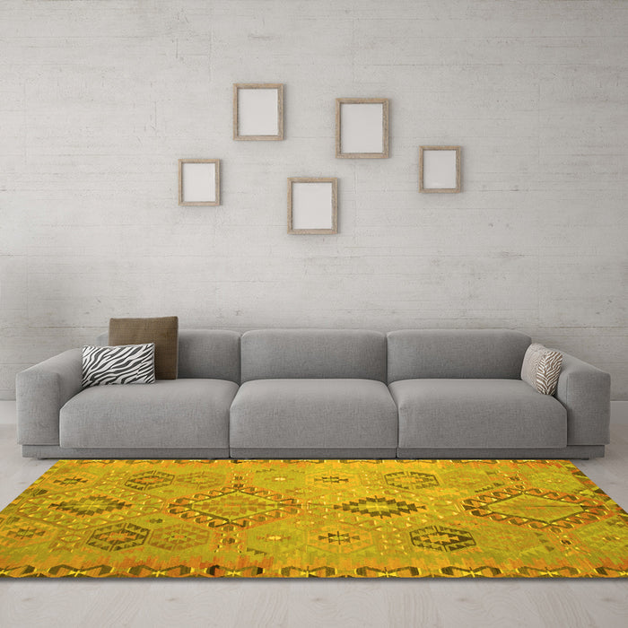 Machine Washable Persian Yellow Traditional Rug in a Living Room, wshtr1374yw