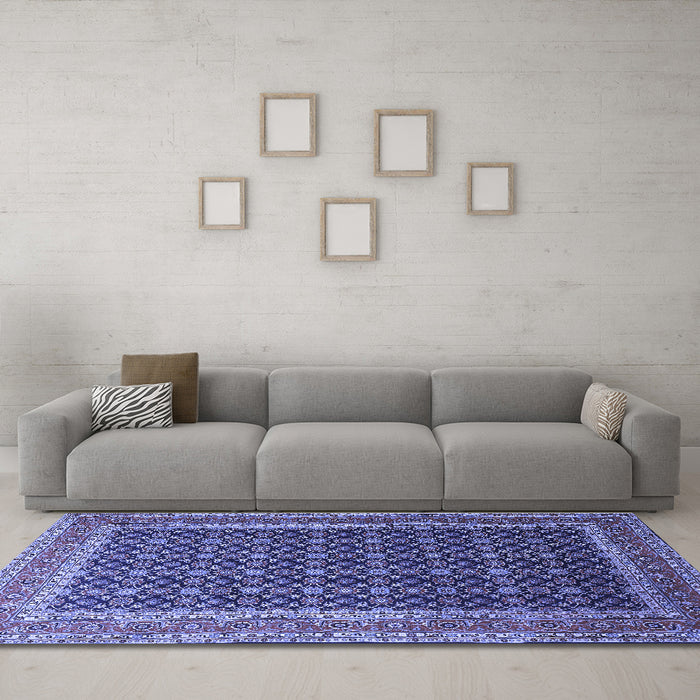 Machine Washable Persian Blue Traditional Rug in a Living Room, wshtr1376blu