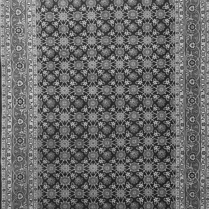 Serging Thickness of Machine Washable Persian Gray Traditional Rug, wshtr1376gry